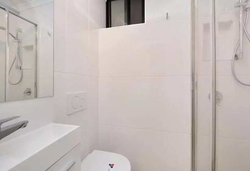 آپارتمان ممتاز دوخوابه رو به مناظر, Joanne Apartments