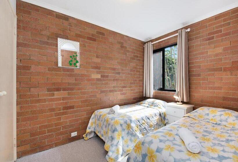 两居室经济型公寓, Joanne Apartments