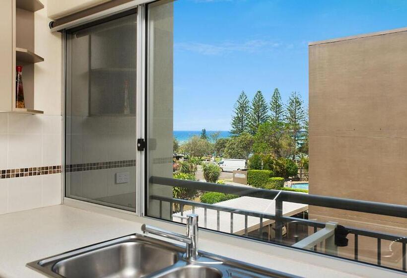 低层单卧公寓, Joanne Apartments