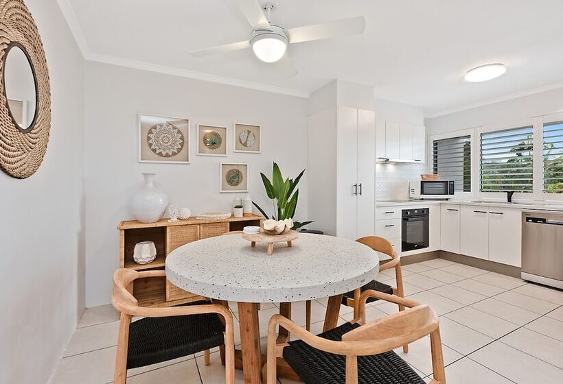 带2个卧室的高级公寓, Joanne Apartments