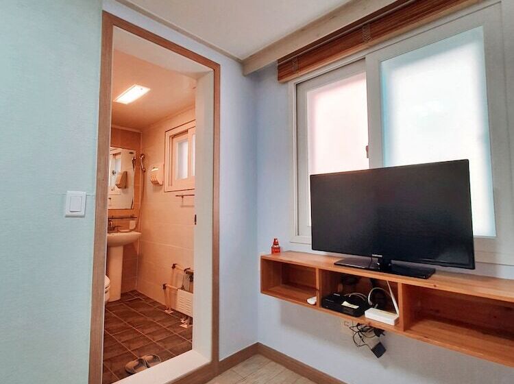 חדר סטנדרט יחיד, Guesthouse The Hill