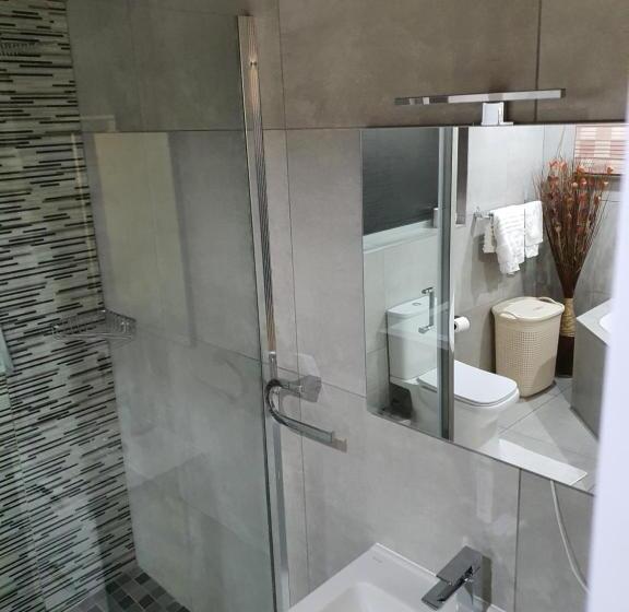 标准间, Sunnyridge Lodge