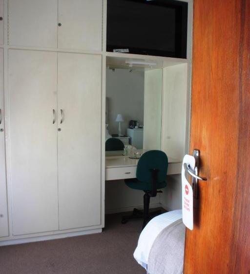 标准间, Sunnyridge Lodge