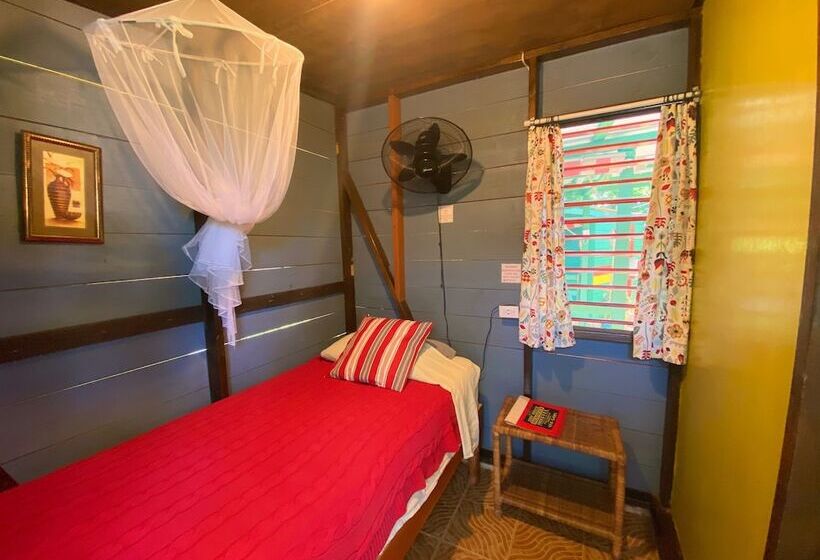 اتاق اکونومی, Judy House Cottages And Rooms