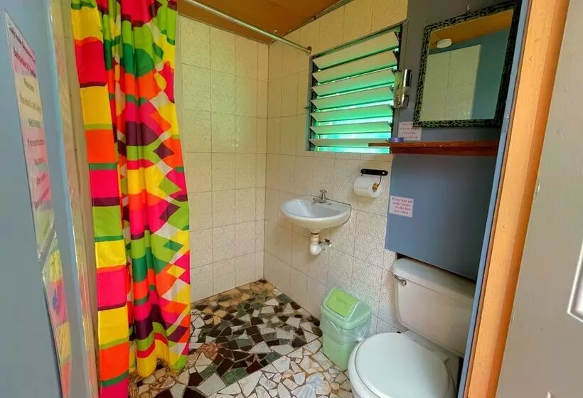 اتاق اکونومی یک تخته, Judy House Cottages And Rooms