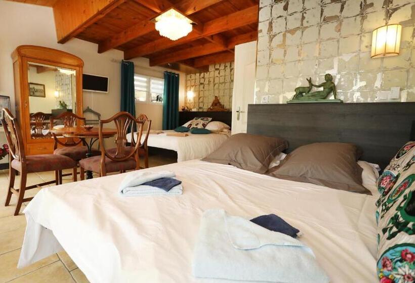 غرفة قياسية رباعية, Maison D Hôtes Et Roulotte Le 6 Bis