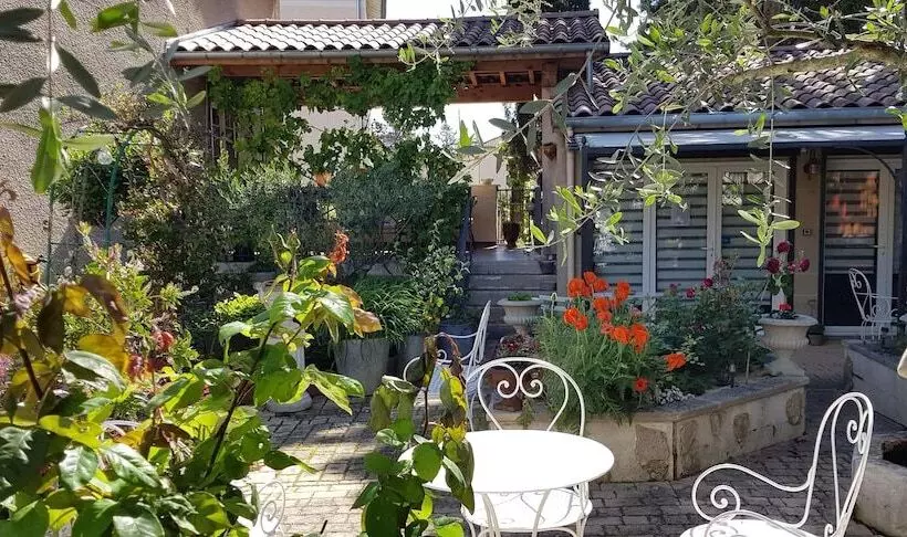 Standard-huone, Maison D Hôtes Et Roulotte Le 6 Bis