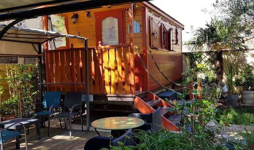 غرفة قياسية, Maison D Hôtes Et Roulotte Le 6 Bis