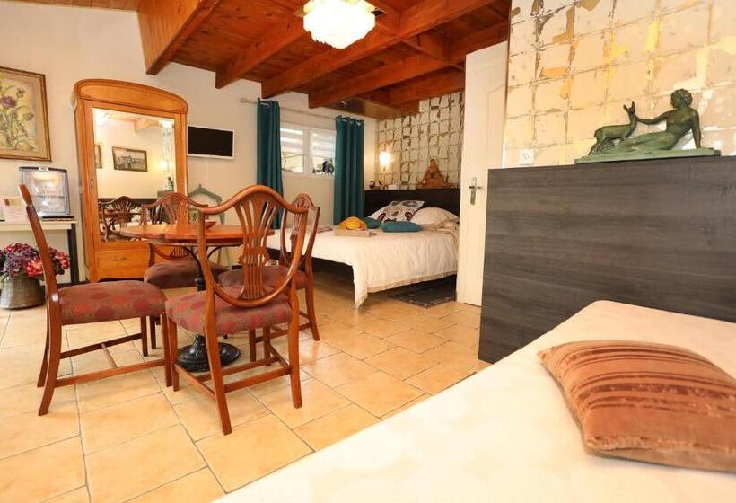 غرفة قياسية رباعية, Maison D Hôtes Et Roulotte Le 6 Bis