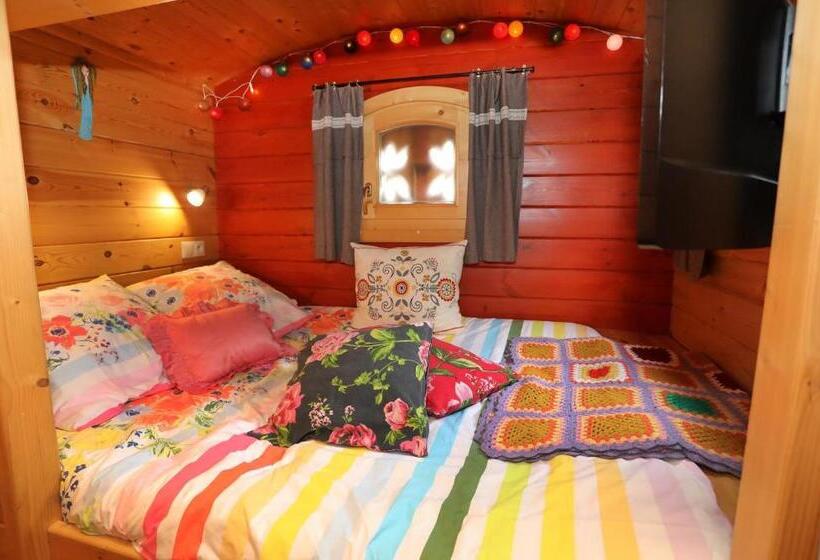 غرفة قياسية, Maison D Hôtes Et Roulotte Le 6 Bis