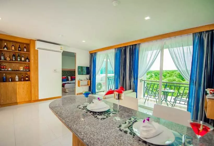 ファミリースイートの２ベッドルーム, Grand Nai Harn Suites