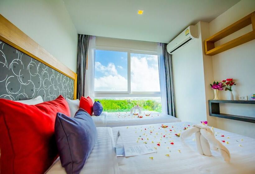 إستوديو ديلوكس, Grand Nai Harn Suites