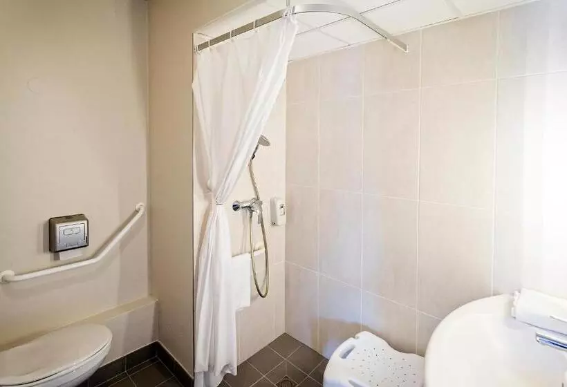 Standard-invahuone, B&b Hotel Dieppe