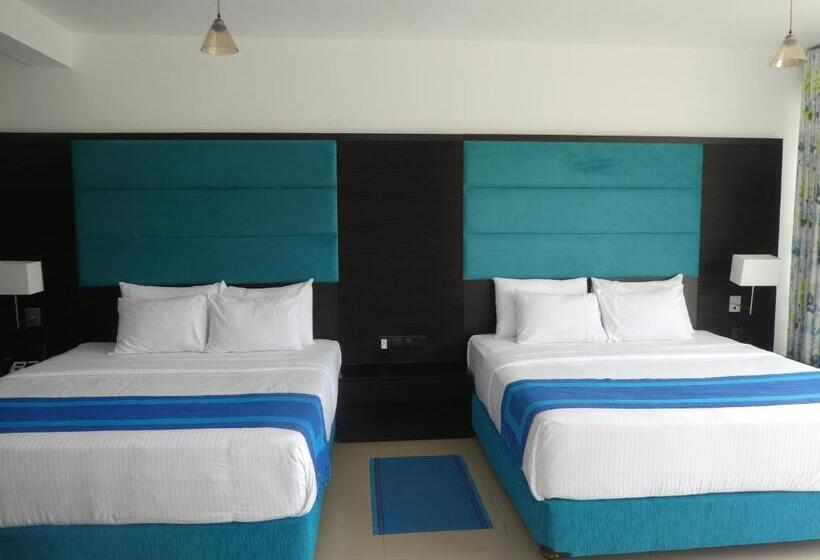 غرفة ديلوكس رباعية, The Pinnacle Ella