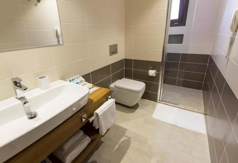 سوییت, Renka Hotel & Spa