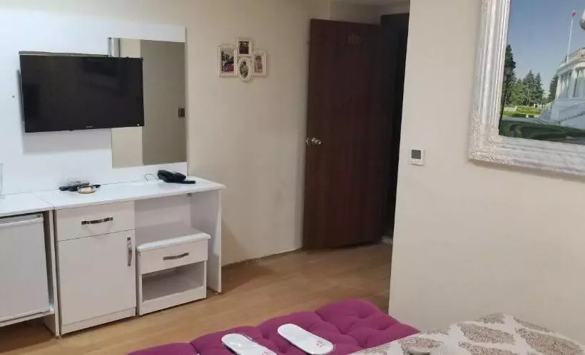 اتاق لوکس با بالکن و چشمانداز دریا, Sanli