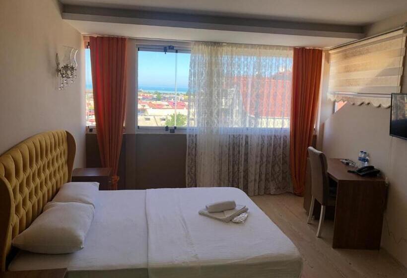 Suite Familiare, Sanli