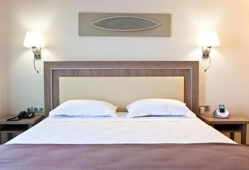 חדר קלאסי עם נוף לים, Villa Azur