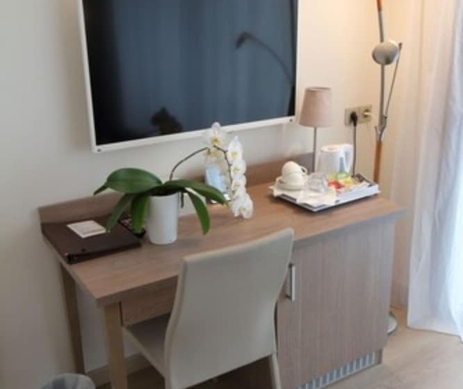 חדר קלאסי, Villa Azur