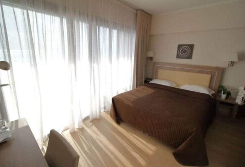 חדר קלאסי עם נוף לים, Villa Azur