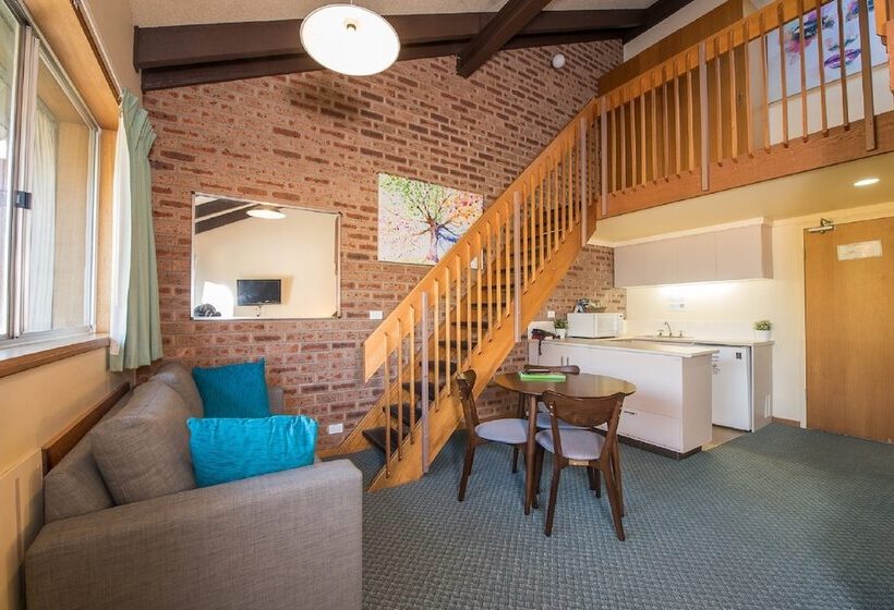 Классический Номер, 23 At The Gables