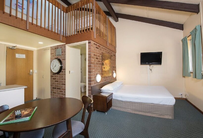 Классический Номер, 23 At The Gables