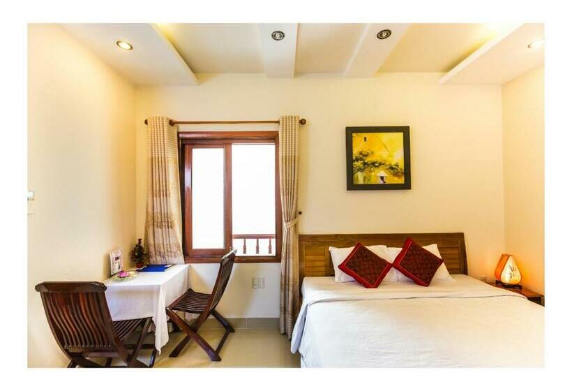 اتاق استاندارد, Hoang Thu Hostel