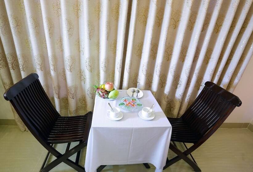 اتاق سوپریور, Hoang Thu Hostel