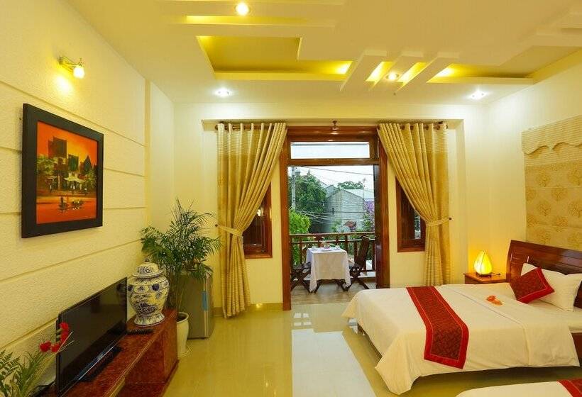 اتاق خانوادگی, Hoang Thu Hostel