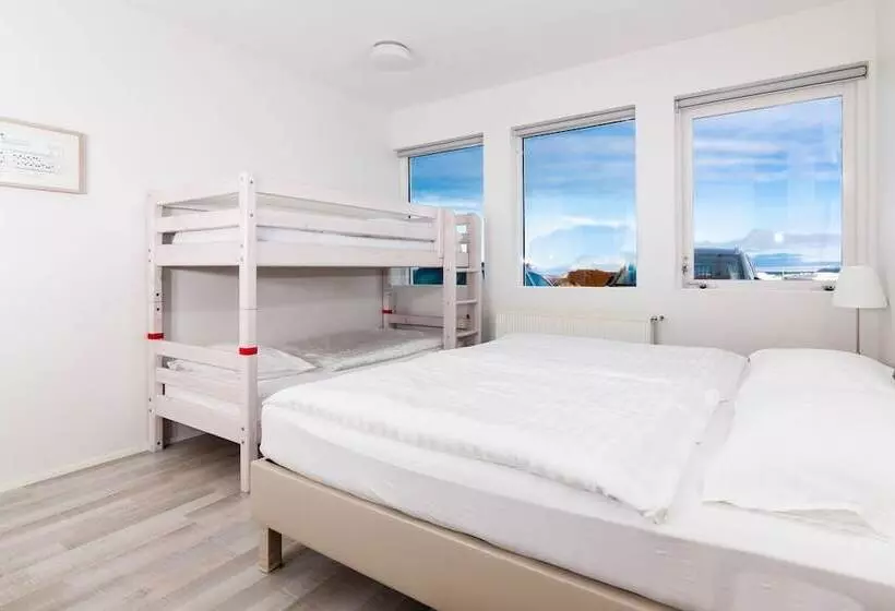 اتاق خانوادگی با سرویس بهداشتی مشترک, Kef Guesthouse By Keflavik Airport