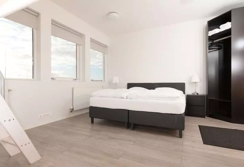 اتاق خانوادگی, Kef Guesthouse By Keflavik Airport