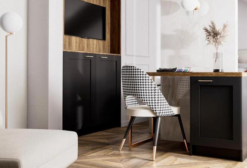 חדר דלוקס לשלושה עף נוף, Villa Dorma