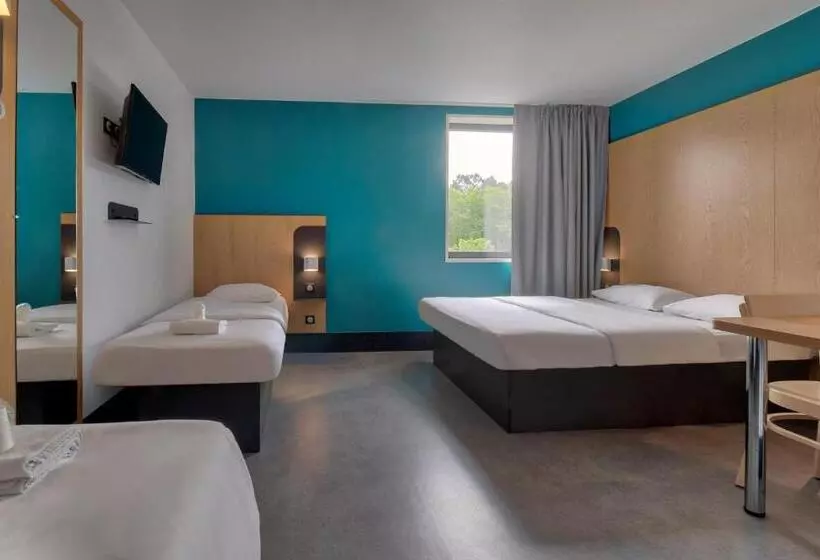 スタンダード４人部屋, B&b Hotel Bayonne Tarnos