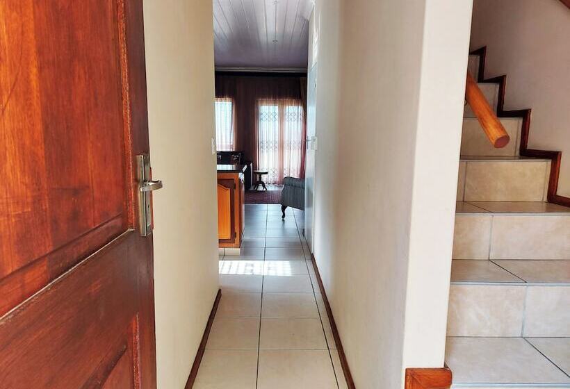 Апартаменты 2 Спальни, Perna Perna Mossel Bay