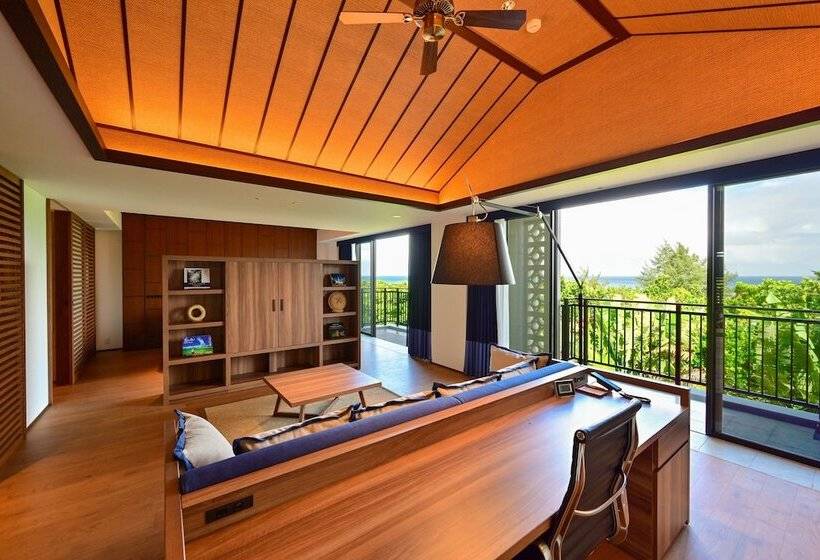 جناح, Fusaki Beach Resort Hotel & Villas