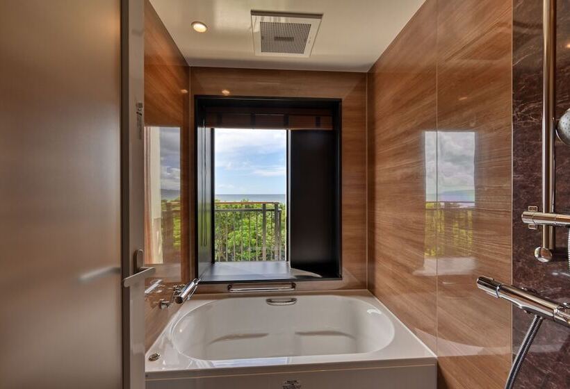 带海景的标准房, Fusaki Beach Resort Hotel & Villas