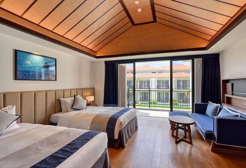 Номер Superior, Fusaki Beach Resort Hotel & Villas