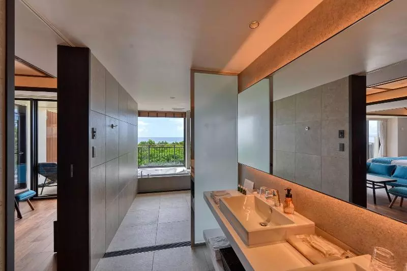 スイート, Fusaki Beach Resort Hotel & Villas