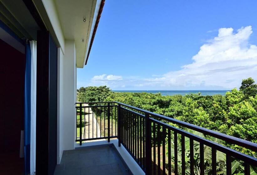 جناح, Fusaki Beach Resort Hotel & Villas