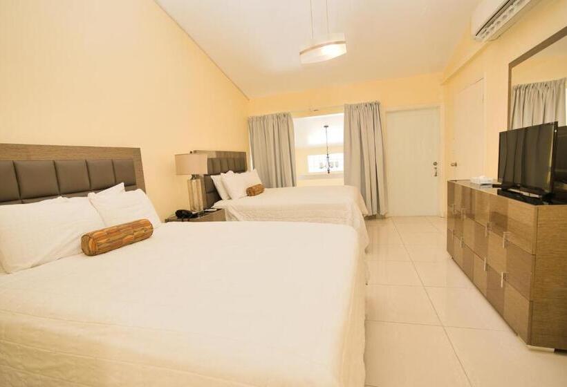 1 Bedroom Penthouse Apartment, Horizon View Beach