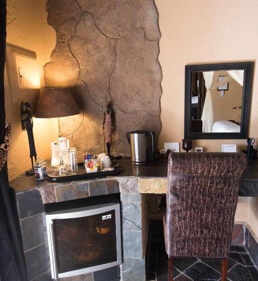 带大床的豪华间, African Rock Lodge
