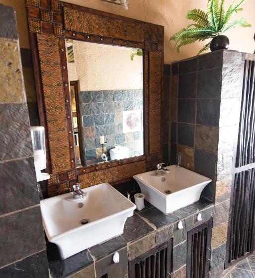 带大床的豪华间, African Rock Lodge