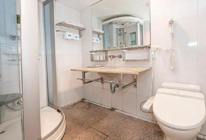 اتاق استاندارد چهار تخته, Yi Pin Business