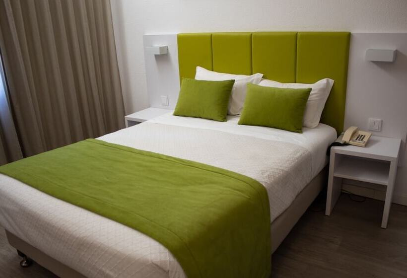 スタンダードルーム, Santa Cecília