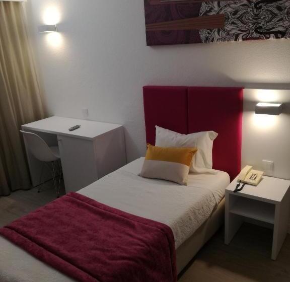 スタンダードシングルルーム, Santa Cecília