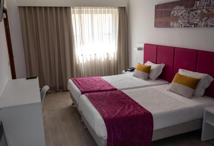 スタンダードルーム, Santa Cecília