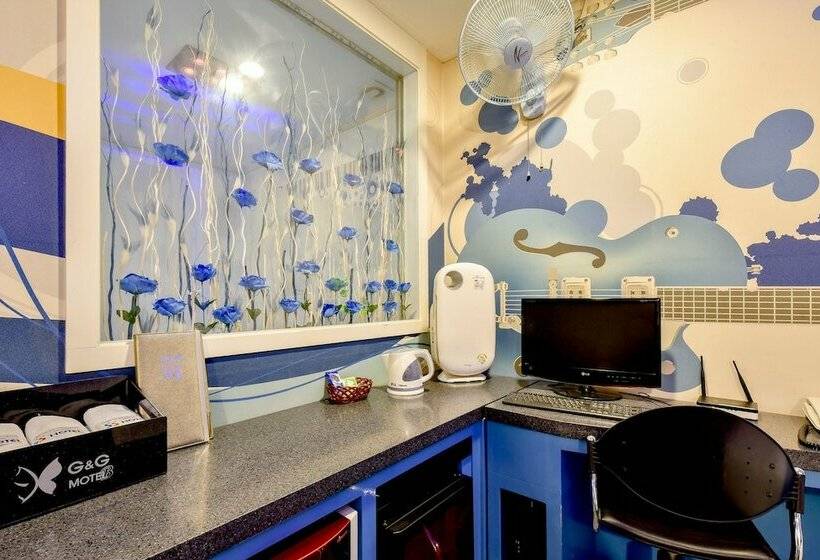 Номер Стандарт, Thebay