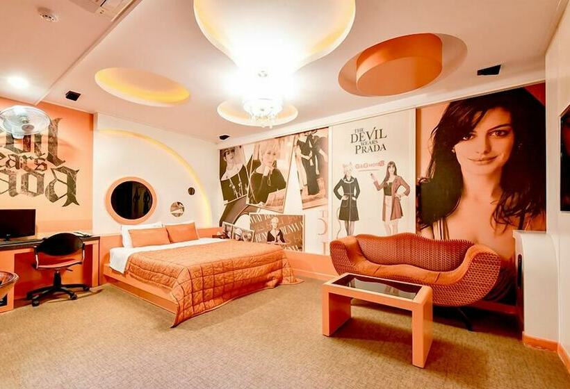 Номер Стандарт, Thebay