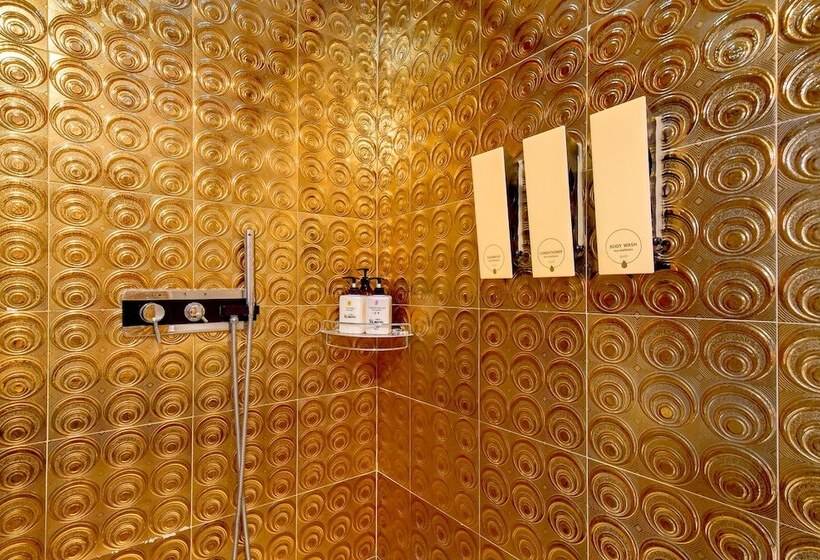 Номер Deluxe, Thebay