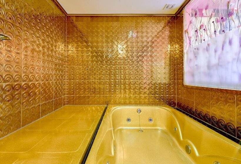 Номер Deluxe, Thebay